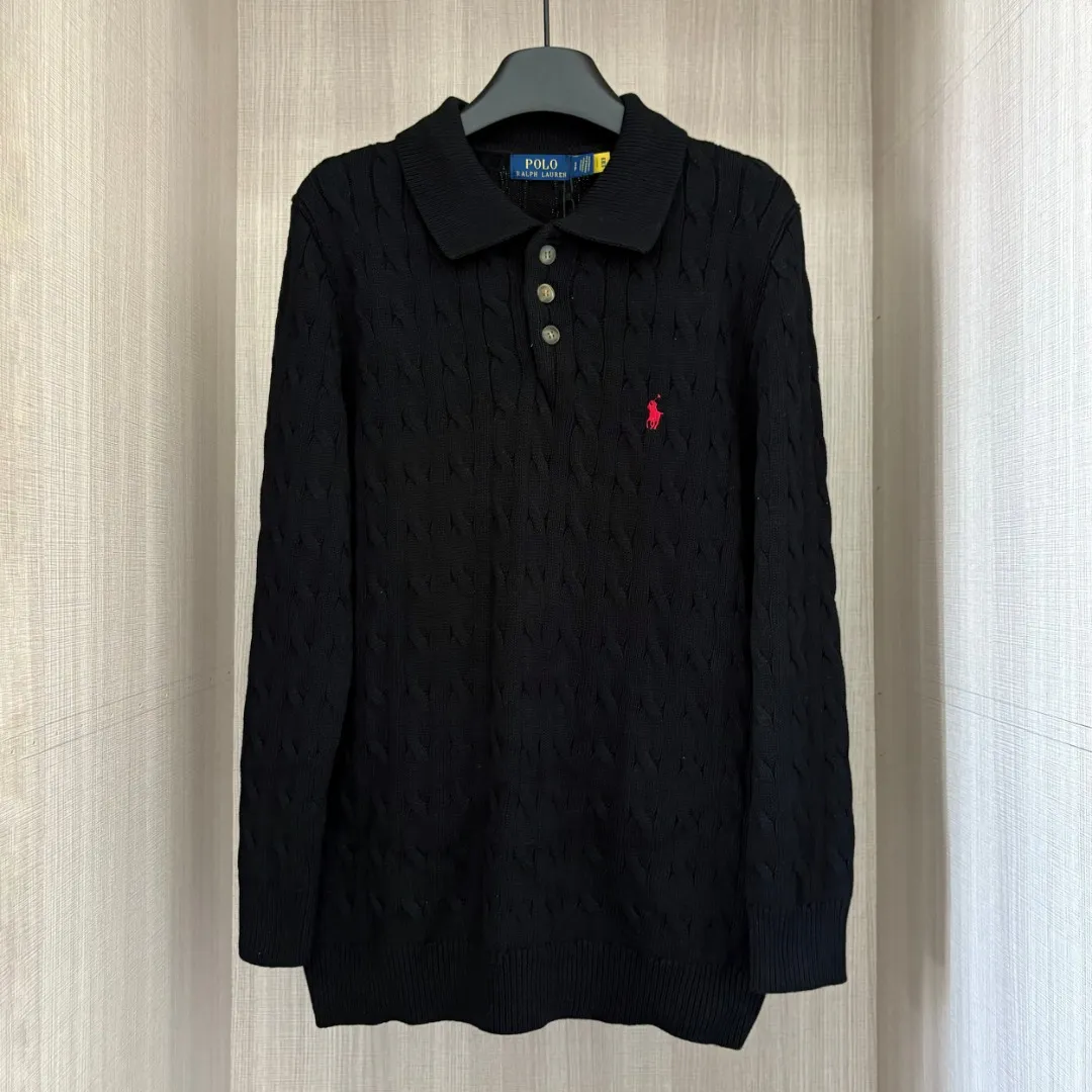 P230 RALPH LAUREN Ralph Lauren six-color classic small label embroidered polo collar long-sleeved buttoned pullover knitted sweater tops for men and women. Six colors. Colors: white, black, navy blue (red label), gray, khaki, navy blue (white label). Size: S M L XL. Material: cotton. Weight: 700g.